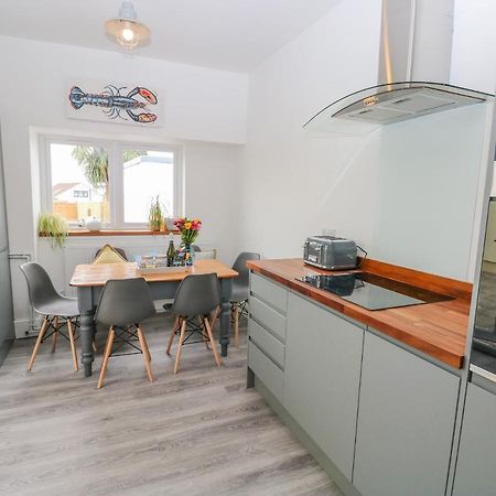 Вилла 54 Pencoed Road Барри-Порт Экстерьер фото